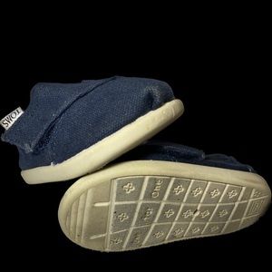 Toms Kids Slip on Velcro Shoes